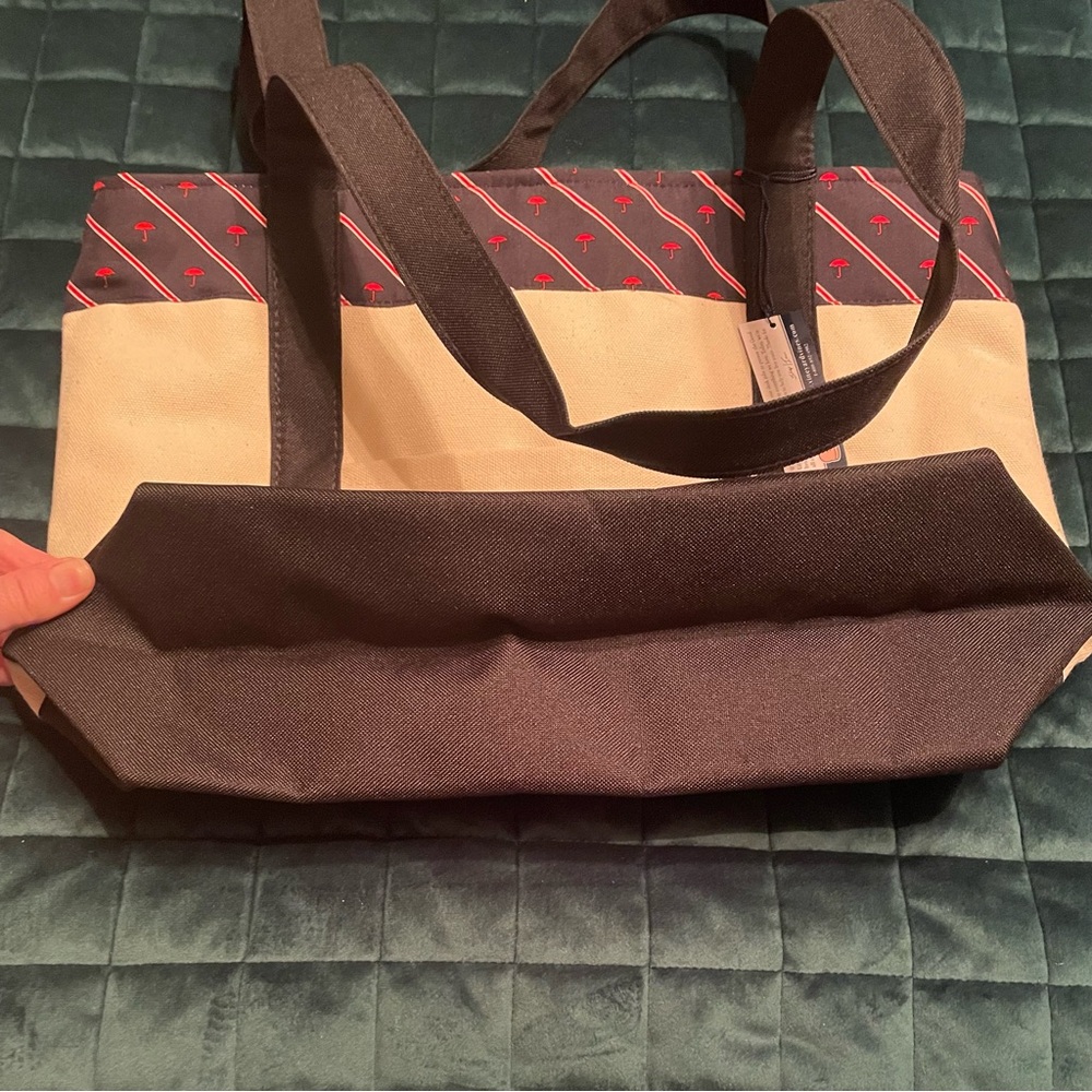 Vineyard Vines canvas tote NWT - Picture 12 of 12